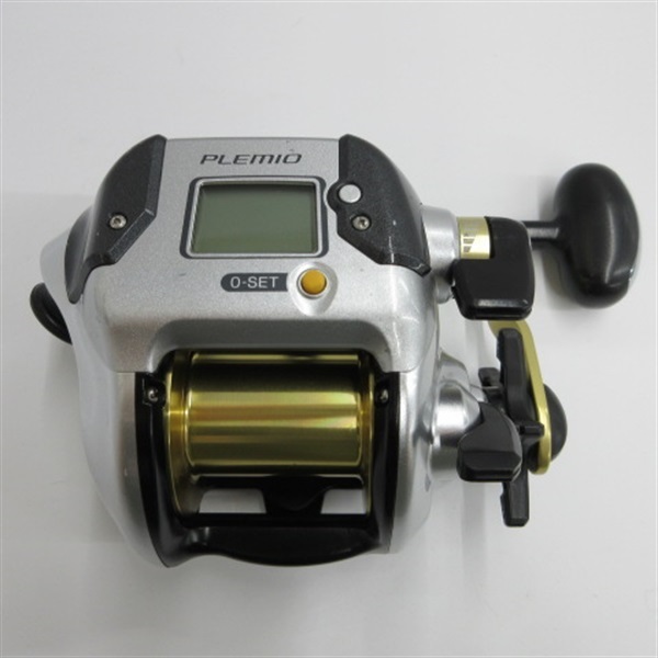 １５プレミオ３０００